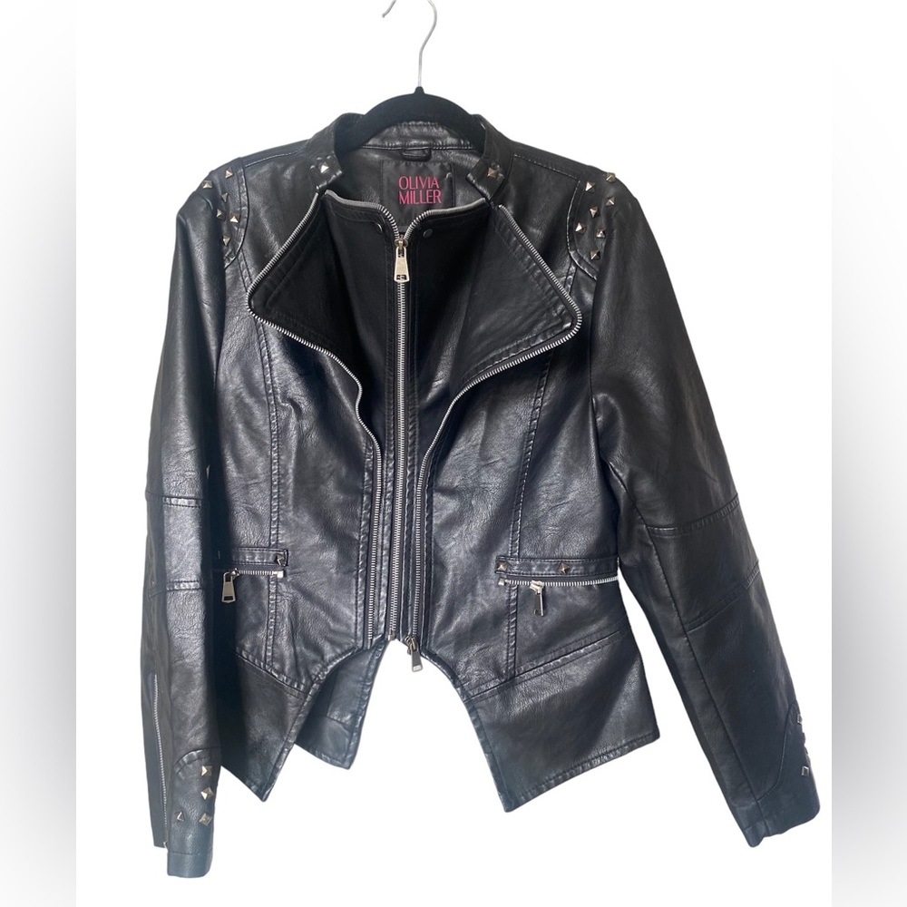 OLIVIA MILLER BLACK FAUX LEATHER MOTO JACKET WOMEN’S LARGE ZIPPERS!